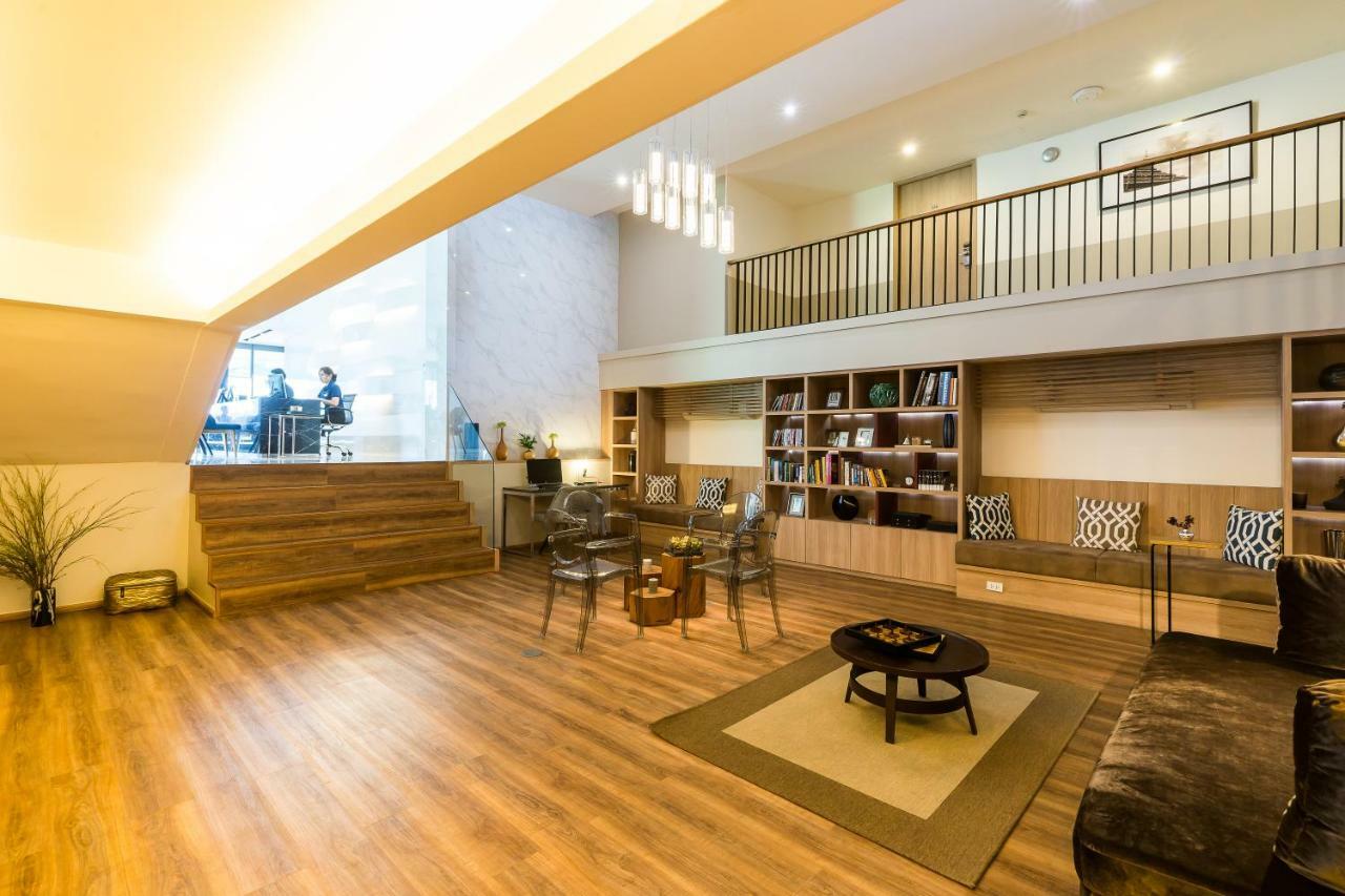 The Residence On Thonglor By Uhg Bangkok Bagian luar foto